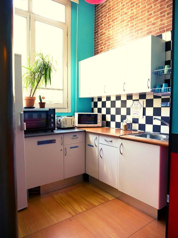 Urban Hostel Madrid Exterior photo